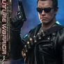 Terminator T-800 (hot toys scale) Image 5