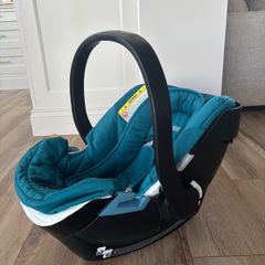 Mamas and papas 3 piece bundle, stroller, bassinet and car seat