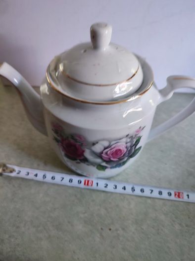 Vintage MEIKO Chinese White Porcelain Three Cup Roses Floral Pattern Golden Rim Teapot Retro Kitchen