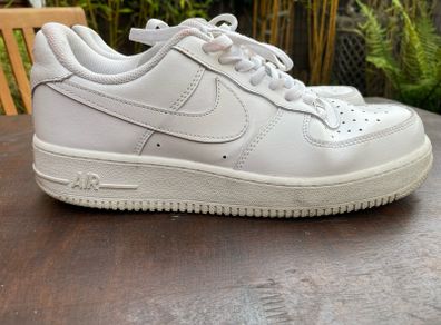 Nike air force size 9