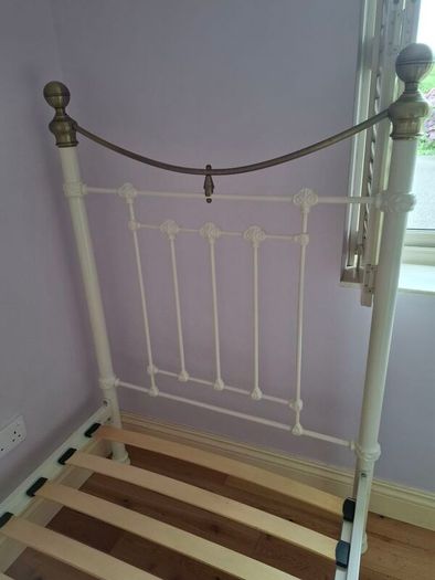 Julian Bowen Ivory Single Metal Bed Frame
