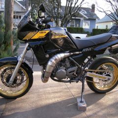 Yamaha TDR 250 hubs