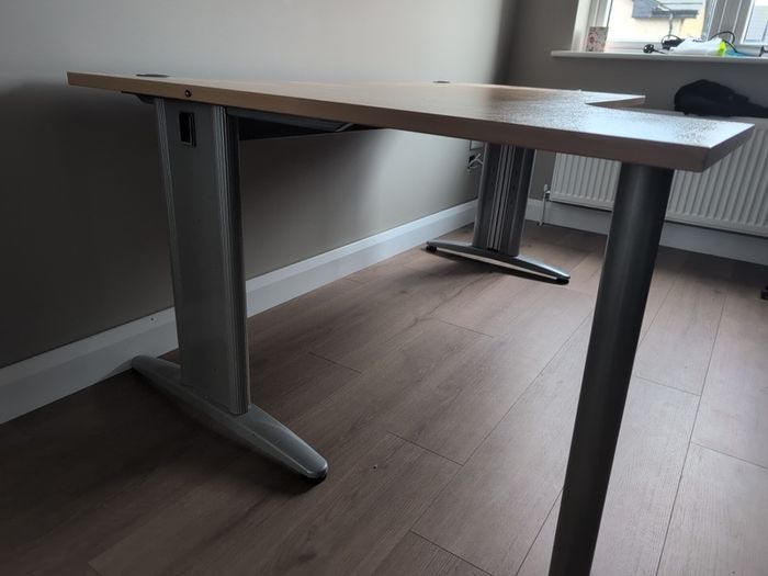 office desk, in great condition
