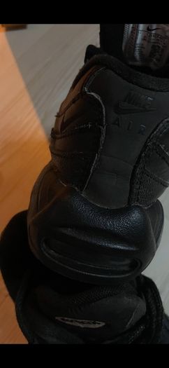 Kids Runners Size UK13.5 Duo