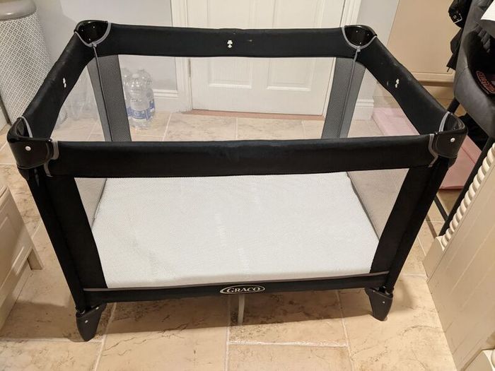 Graco travel cot