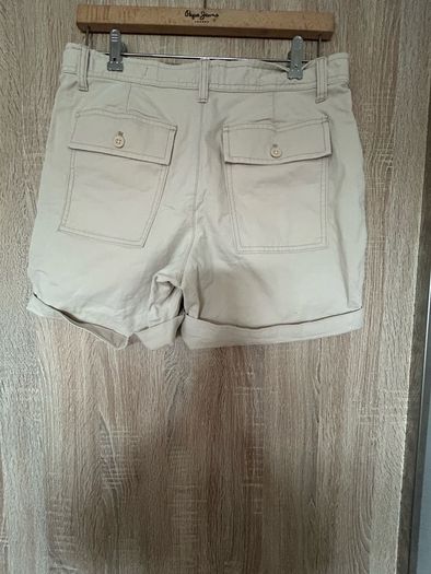 Gap women shorts size UK10