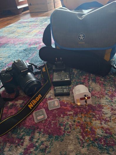 Nikon D3500 plus accessories