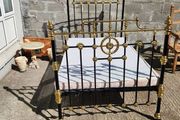 Stunning 4 foot Victorian brass and cast on castors