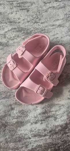 sandals next