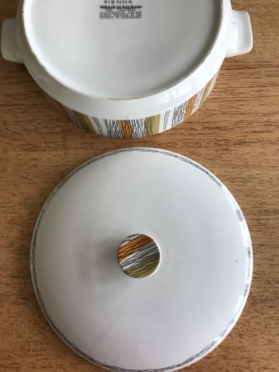 Vintage Retro Sienna Midwinter Vegetable Tureen