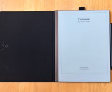 Remarkable 2 with Pen