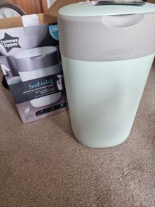 Tommee Tippee Twist & Click Disposal Bin