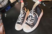 converse trainers