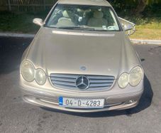 2004 Mercedes Benz Clk200