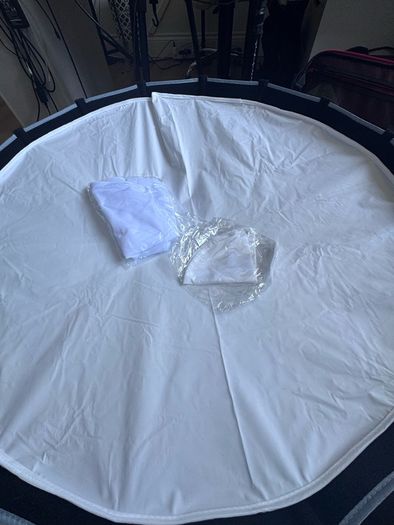 Aputure Light Dome SE 85cm Softbox + Grid | Complete Kit | Bowens Mount