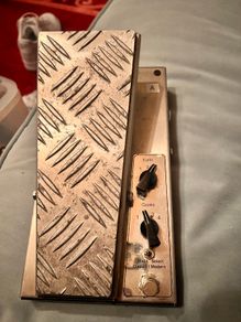Silver Machine Earth Quake BASS Wah Wah