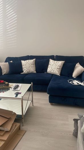 2/3 seater couch