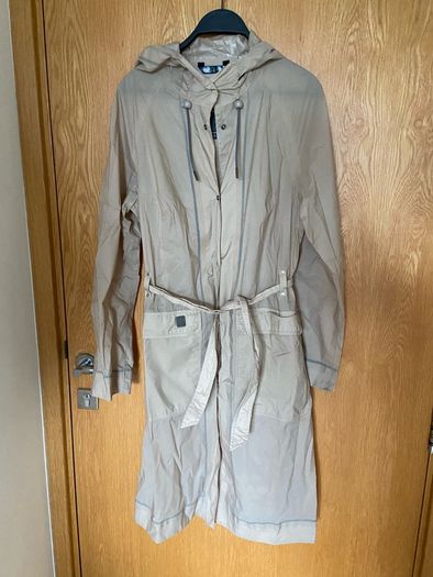 Light Helly Hansen coat