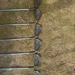 30 variety mix of rare clubs including iron sets, woods, chippers and putters