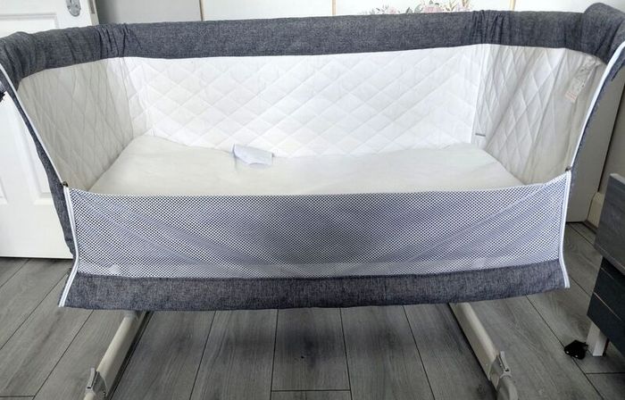 Babylo Cozi Sleeper Bedside Crib