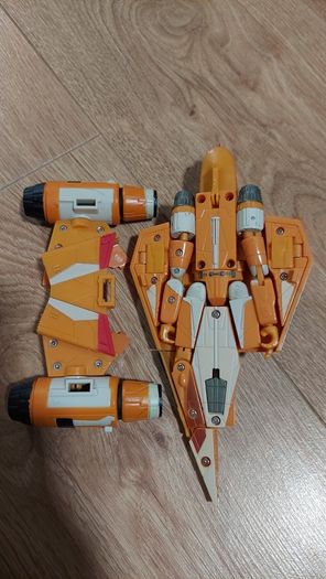 Transformer / toy / starwars