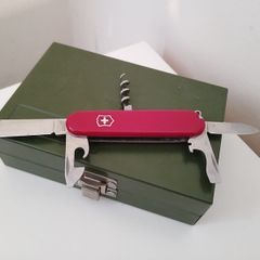 Swiss army knife victorinox spartan