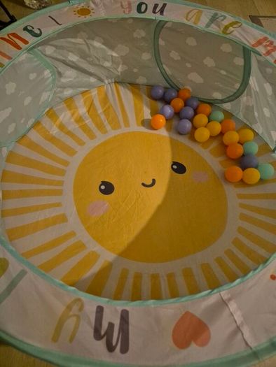 baby ball pit
