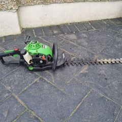 head strimmers needs petrol great condition