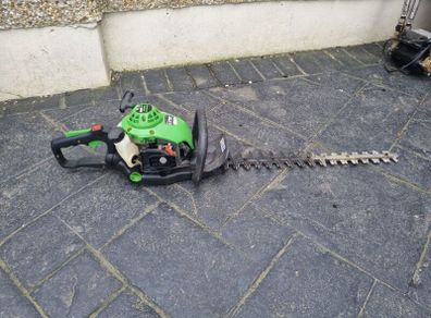 head strimmers needs petrol great condition