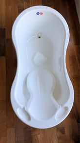 baby bath tub