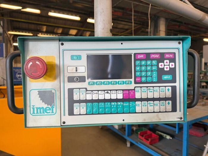 Reduced Price - Automatic Cnc Vertical Saw