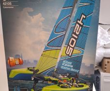 Lego Technic 42105