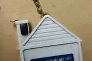 Vintage bank of Ireland measurement tape key ring , unusual novelty item ,,price includes post to anywhere in Ireland thank you, or if buyer collects cheaper, used condition see pictures for condition ,sold as seen