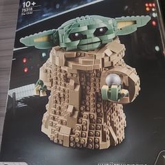 Retired Lego 75318 The Child