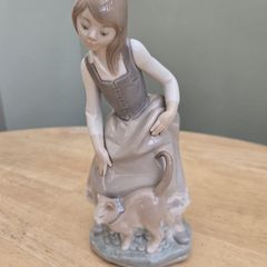 Vintage Genuine  Lladro Girl & Cat Figurine