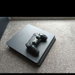PS4 SLIM LIKE NEW 500gb HDD firmware version 12