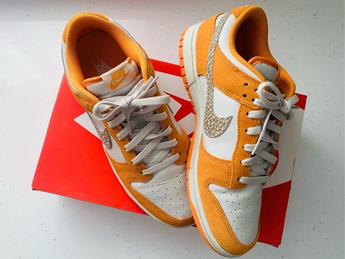 Nike Dunk Low "Safari Swoosh Kumquat" (UK 7.5 / EUR 42)