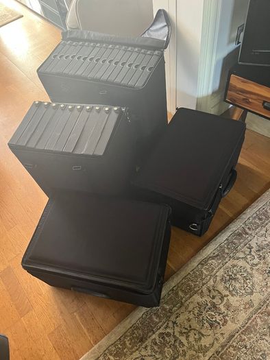 Carry cases for jewellery or sunglasses