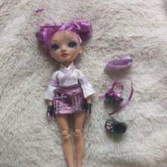 lila yamamoto rainbow high doll