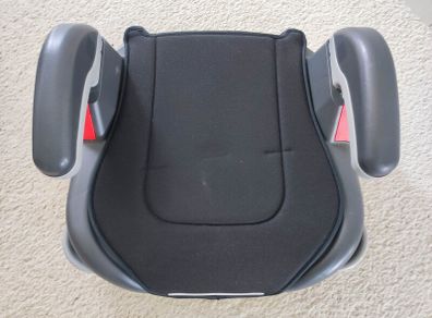 Graco car/booster seat with removable back