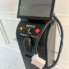 laser hair removal machine