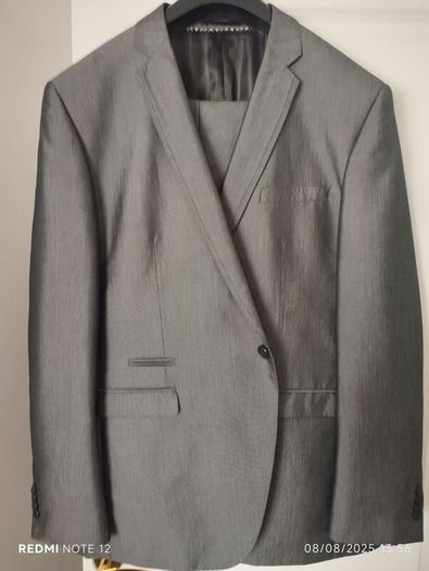 men's grey
