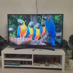 LG tv 49"