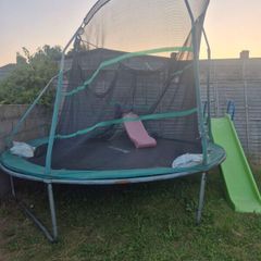 Trampoline and 2 slides