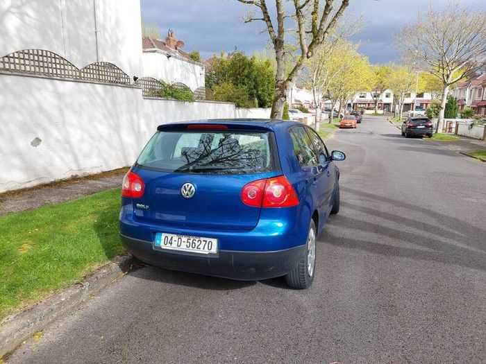 2004 Volkswagen Golf