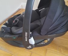 Maxi Cosi Pearl Car seat