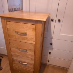 Solid Oak Chest Of Drawers