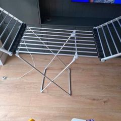 electric clothes airer