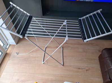 electric clothes airer