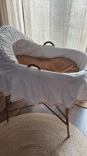 Moses Basket Vitege